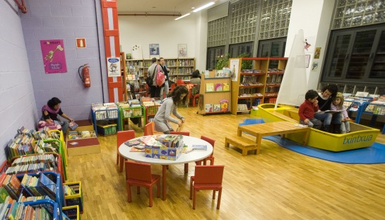 Biblioteca Infantil Egia