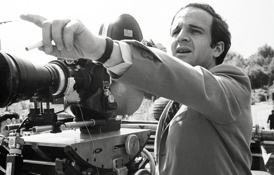 François Truffaut dando órdenes en un rodaje.