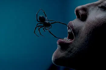 Fotograma de Crawlers