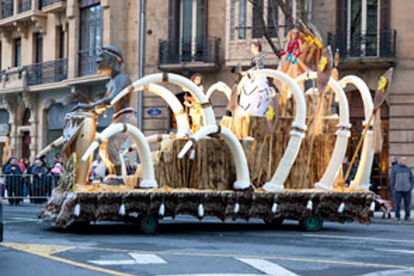 Una de las carrozas de la Comparsa Odissey.