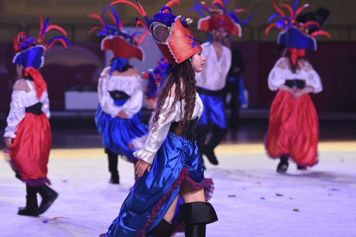 Actuación de la Comparsa Salai, año 2022 (Carnaval Pirata).