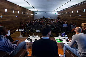 Una mesa redonda en el Museo San Telmo