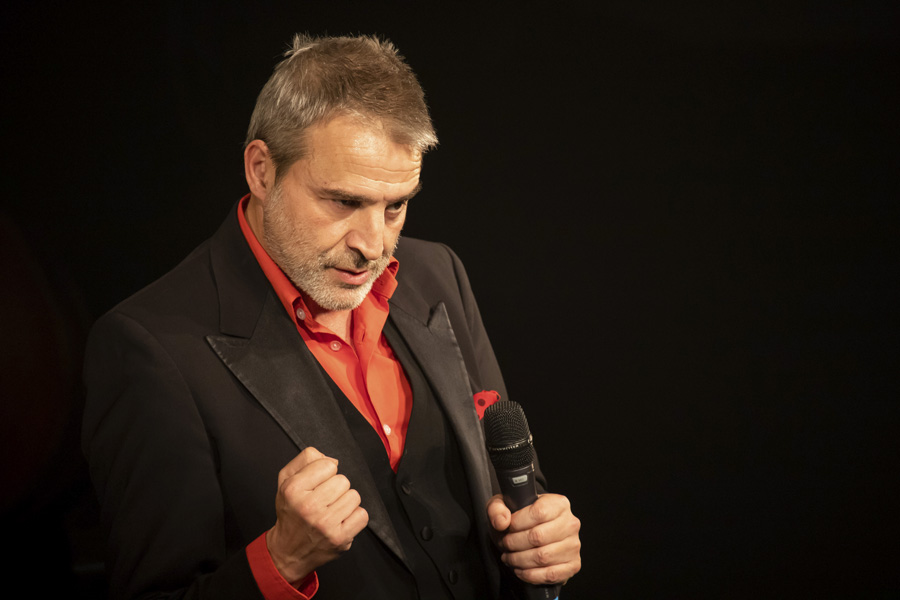 Alberto San Juanen Macho grita-ren irudia