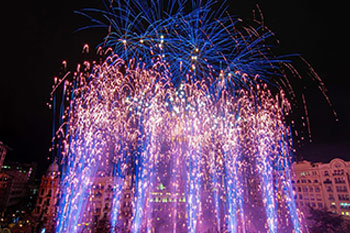 Pirotecnia Martí eta Illusion Fireworksen ikuskizuna
