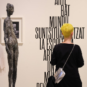 Imagen de la exposición Chillida y las artes