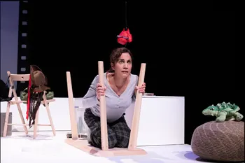 Toni Acosta eszenatokian