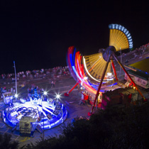 Atracción de feria en el Paseo Nuevo