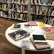 Argazki-liburuak museoko liburutegian