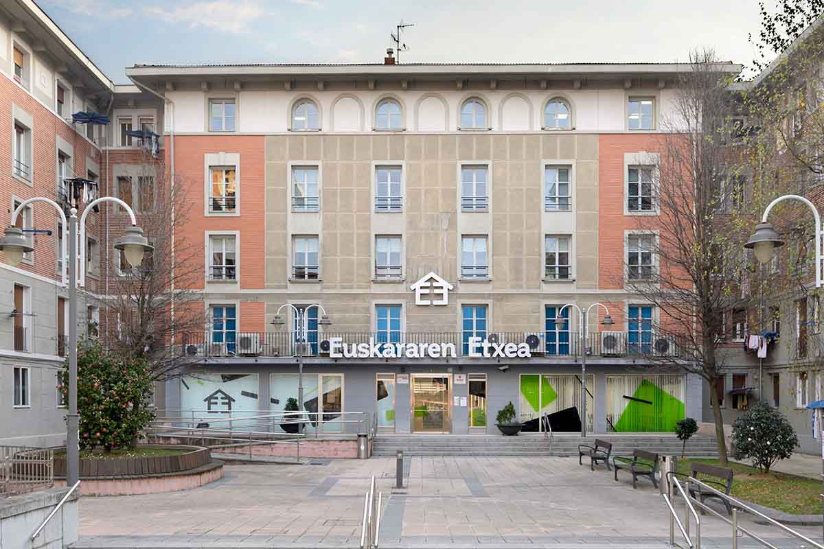 Euskararen Etxearen aurrealdea
