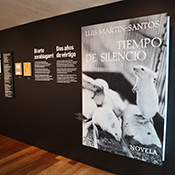 La exposición Luis Martín-Santos. Tiempo de libertad