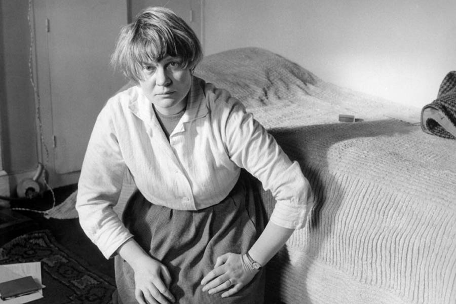 La escritora Iris Murdoch