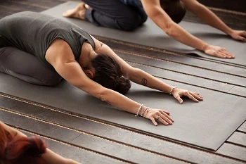 Yoga avanzado ikastaroa