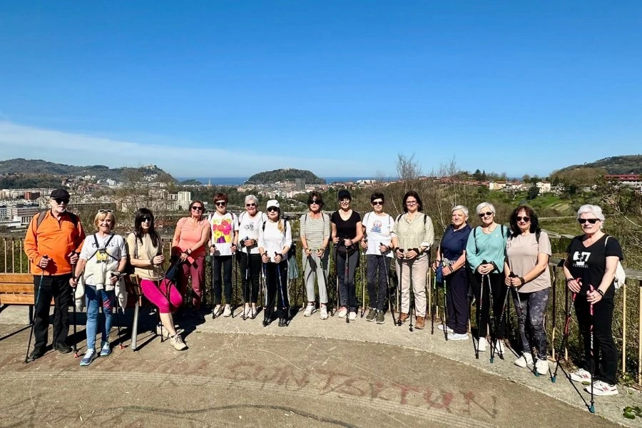 grupo de marcha nordica
