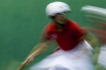 Una rakestista. Fotografía de Mendi Urruzuno