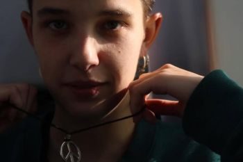 Open Kultur jaialdiko partehartzaile baten argazkia