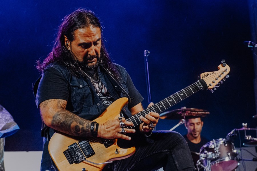 Pedro J Monge