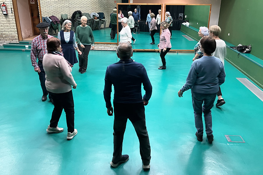 Bailando en círculo