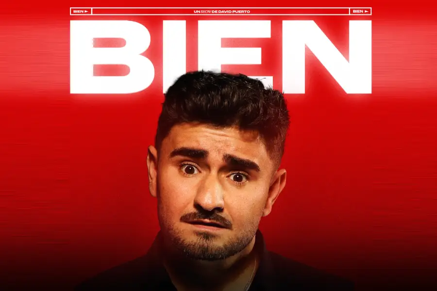  Foto de David Puerto fondo rojo y Bien encima 