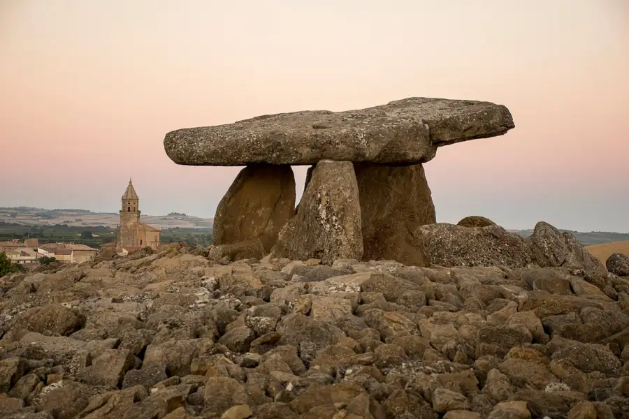 Fotografia de un dolmen