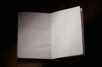 liburu txuri bat