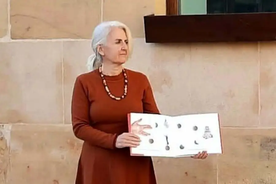 Paperezko sorkuntzak