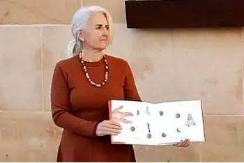 Paperezko sorkuntzak