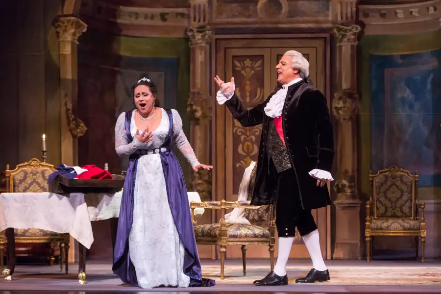 Opera tartekoa